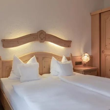 Sonnenhof Hotel 4*