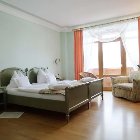 施奈霍夫兰德豪斯酒店