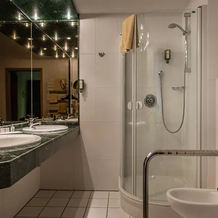 Sonnenhof Hotel 4*