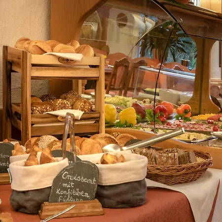 Hotel Sonnenhof 4*